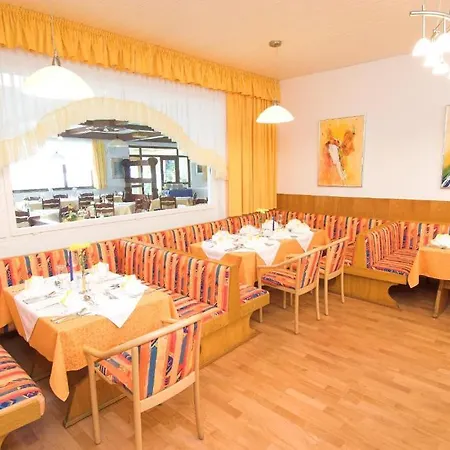 Terrassenhotel Reichmann ホテル