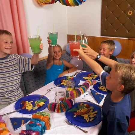 ホテル Terrassenhotel Reichmann 3*